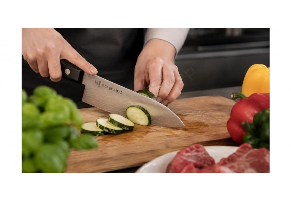 Tojiro Basic Damascus VG-10 nóż Santoku 170