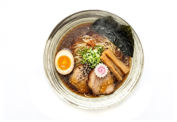 Miska na Ramen – Uzu Biała 1100 ml z porcją ramenu