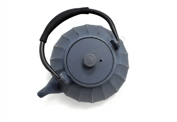 Dzbanek żeliwny do herbaty Kaga Blue 600ml